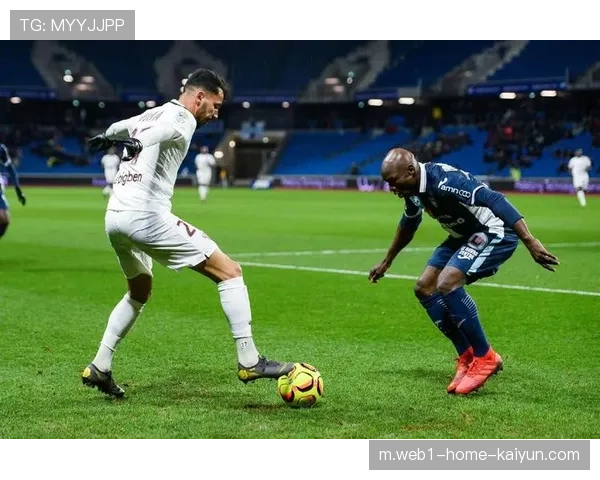 法甲内战一触即发 摩纳哥主场三零封彰显韧性 法甲内战一触即发 摩纳哥主场三零封彰显韧性